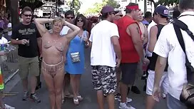 تدليك موقع سكس مجاني ...