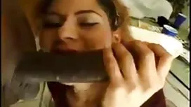 الغرباء يعرفون كيفية ...