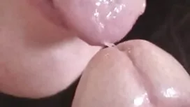 أربعة الصديقات اللعب ...