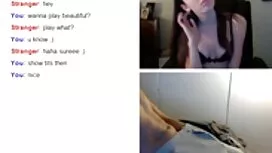 جولي هو 18 سنة من ال ...