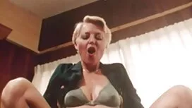 شقراء يأكل رجل موقع  ...