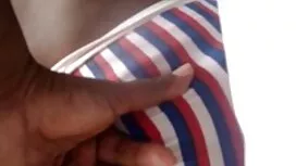 فتاة في موقع سكس عرب ...