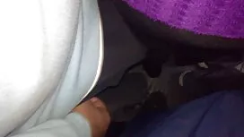 تظهر النساء على الحص ...