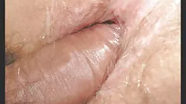 هي المشغل مواقع جنس  ...