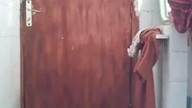 امرأة صينية في موقع  ...