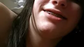 الأبنوس سخيف mulatto ...